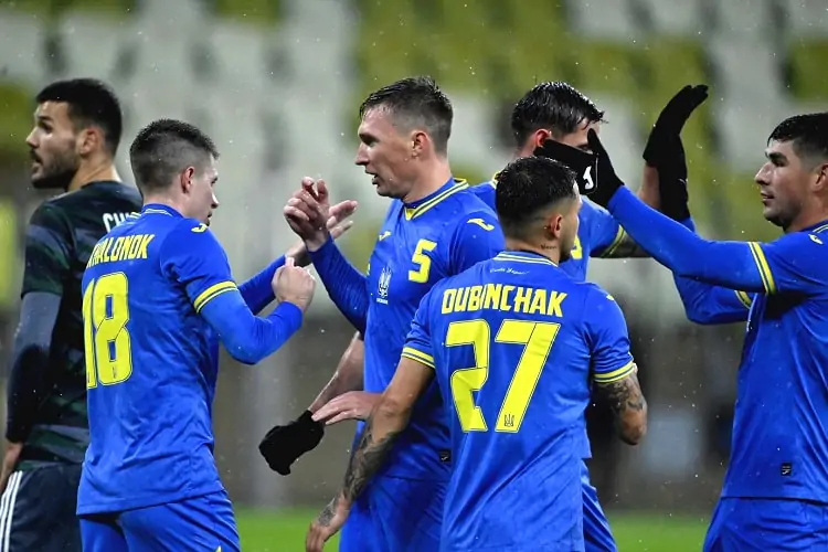 Итальянская пресса спрогнозировала составы Украины и Италии на матч отбора Евро-2024