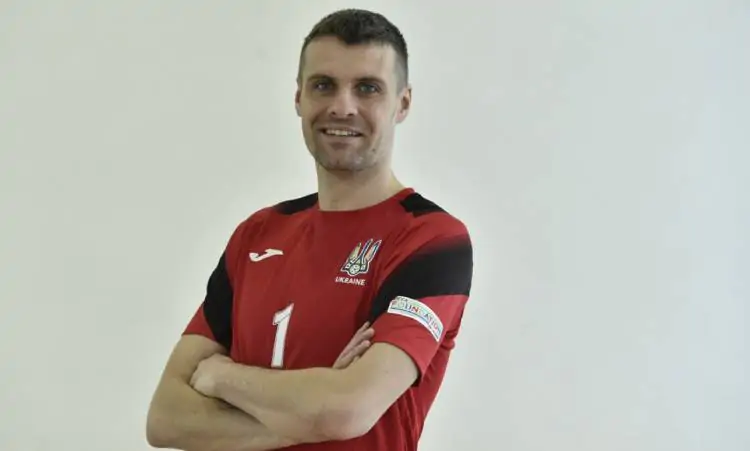 Вратарь сборной Украины попал в символическую сборную Евро-2022