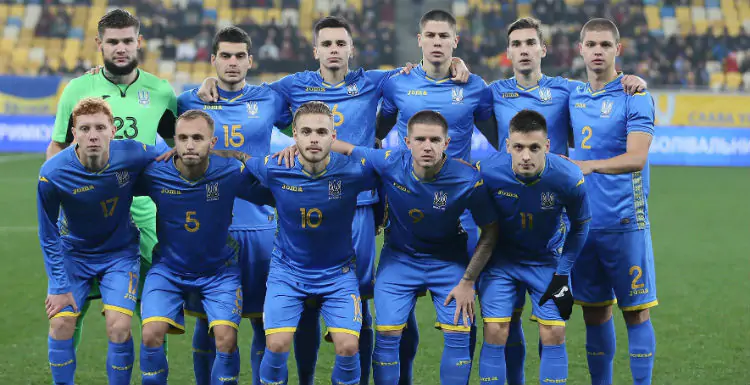 Сборная Украины U-21 вдевятером сыграла вничью с Азербайджаном