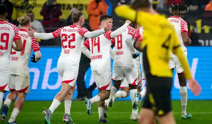 Боруссия Дортмунд уступила в важном матче РБ Лейпцигу