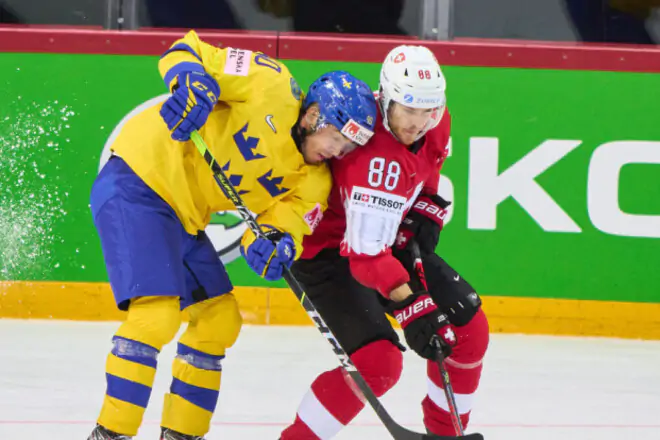 Збірна Швеції здобула першу перемогу на чемпіонаті світу