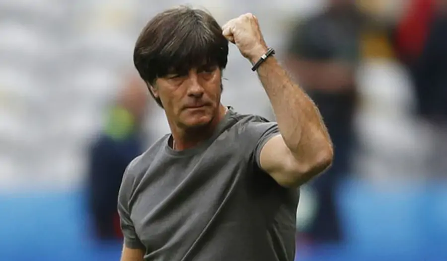 Главный тренер сборной Германии отреагировал на перенос Евро-2020 
