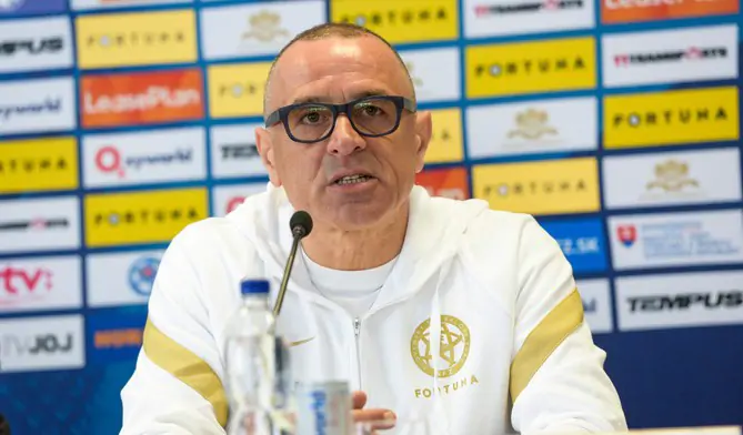 Тренер Словакии Кальцона: «Наша цель – выйти из группы»