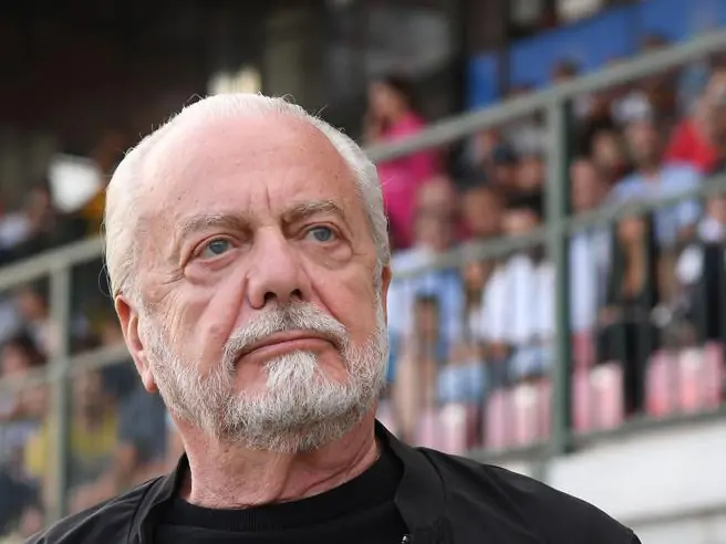 Власник Наполі взяв провину за провальний сезон Серії А
