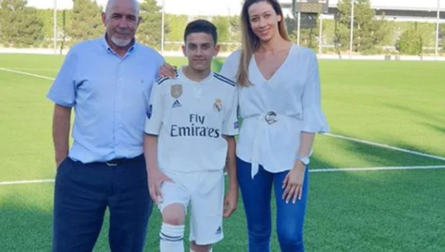 Сын погибшего хавбека «Севильи» заключил контракт с «Реалом»