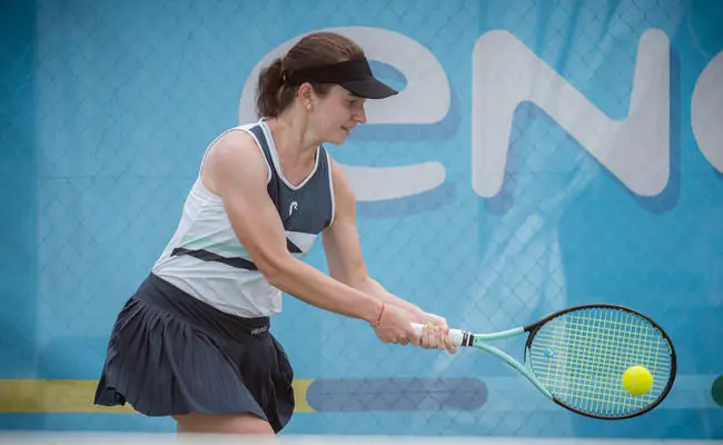 Снигур вышла в четвертьфинал турнира ITF в Великобритании