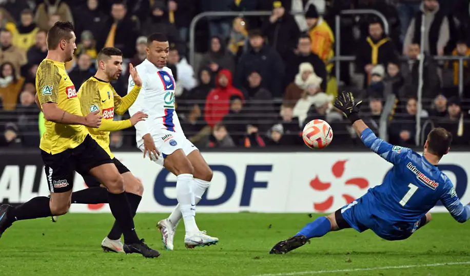 Пента-трик Мбаппе допоміг ПСЖ вийти до 1/8 фіналу Кубка Франції