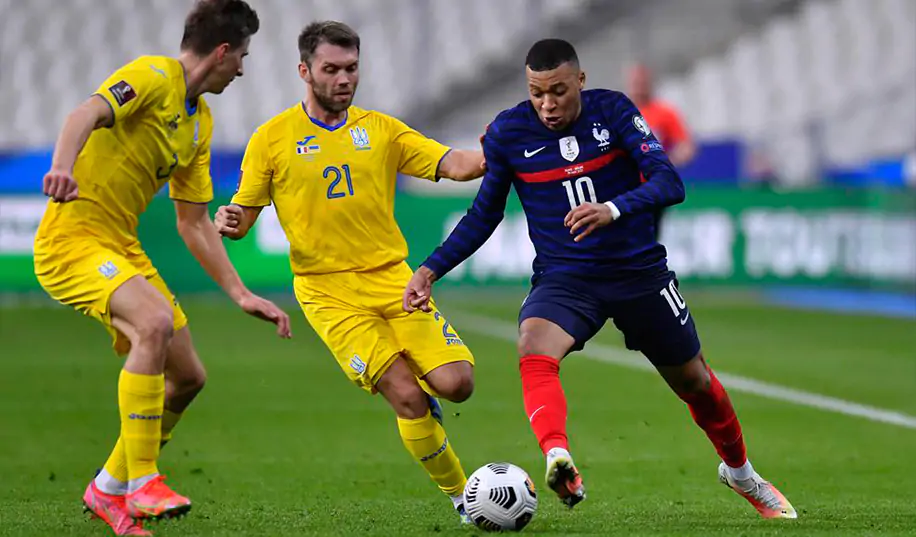 Украина успешно начала отбор на ЧМ-2022, сыграв вничью с Францией