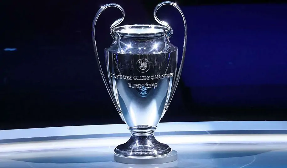 UEFA изменил места проведения финалов Лиги чемпионов
