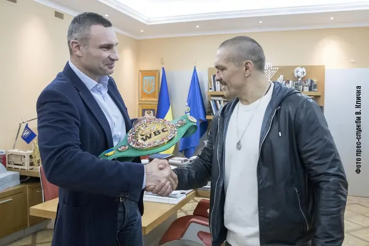 Виталий Кличко – о бое Усика с Фьюри: «Нам нужна победа, как вклад в нашу общую большую Победу Украины»