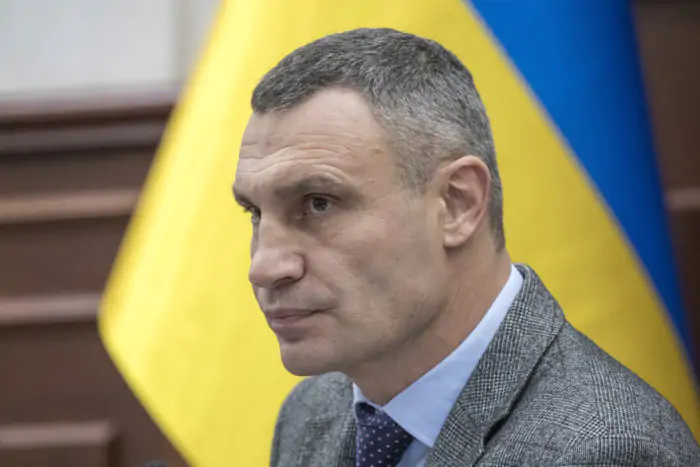 Віталій Кличко: «Український прапор став оберегом, з яким йдуть в бій наші захисники та захисниці»
