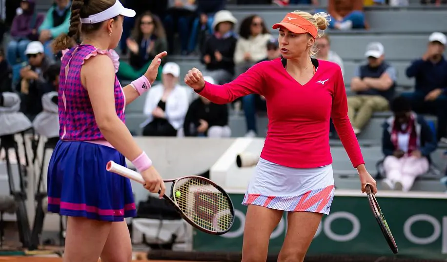 Людмила Киченок в паре с Остапенко вышли в финал турнира WTA 250 в Бирмингеме