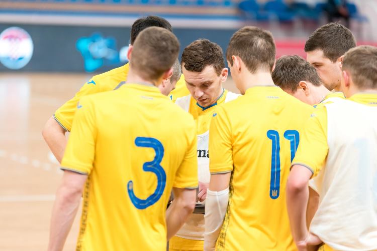 Украина уверенно одолела Данию в отборе на Евро-2022