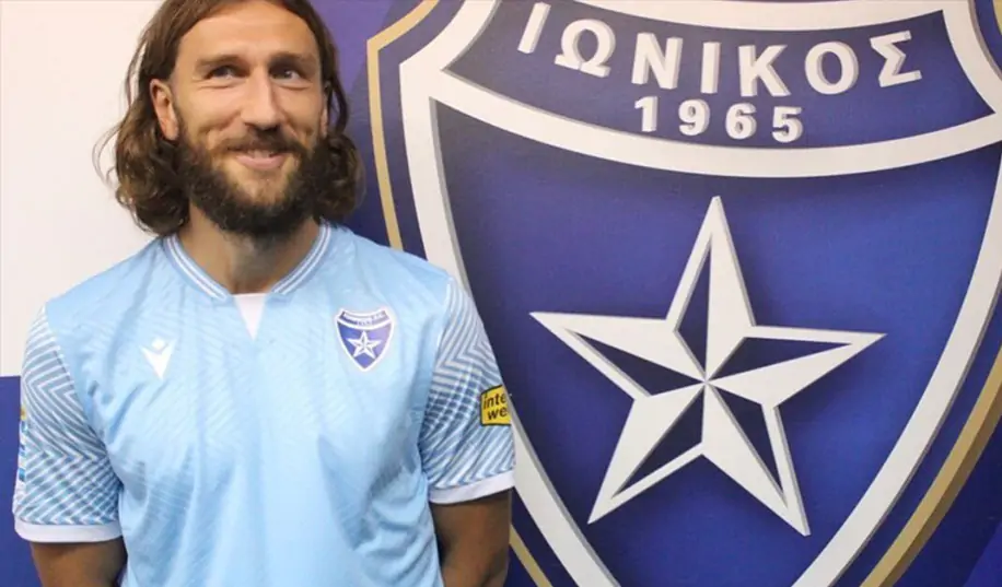 Чигринский дебютировал за «Ионикос» и был разгромлен бывшим клубом