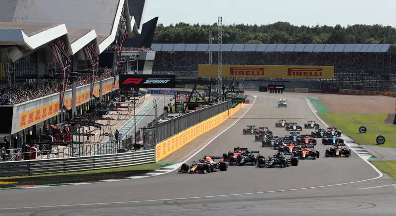 В следующем сезоне в Формуле-1 появятся еще три спринта