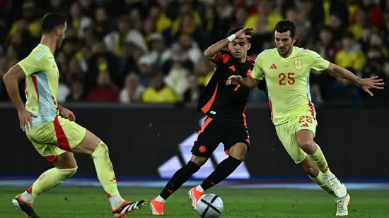 Колумбия прервала победную серию сборной Испании из 8 матчей