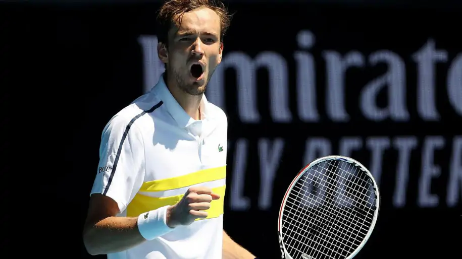 Медведев не оставил шансов Макдональду и вышел в четвертьфинал Australian Open