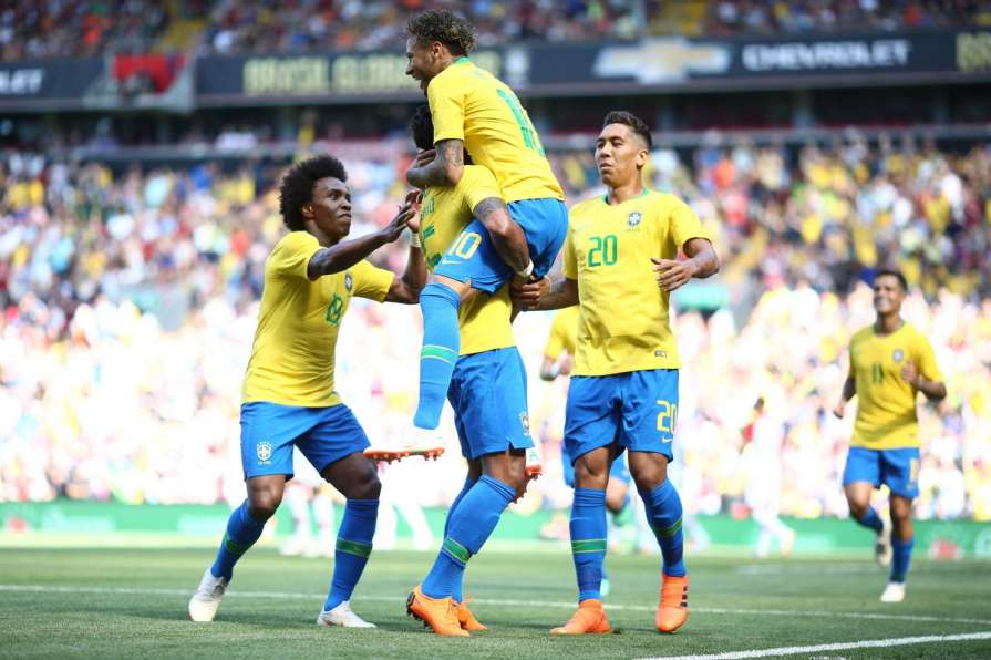 Футбол франция бразилия молодежка