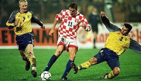 Футболка на Євро: Еволюція форми збірної України від 90-х до сьогодні - фото 5