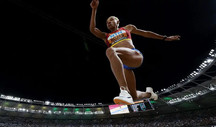 «Мое сердце разбито». Олимпийская чемпионка в тройном прыжке пропустит Олимпиаду из-за травмы