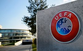 UEFA выплатит компенсацию болельщикам «Ливерпуля» и «Реала», которые пострадали перед финалом ЛЧ-2022