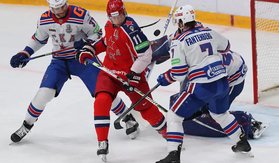 СКА впервые в серии обыграл ЦСКА и сократил отставание в полуфинале Запада