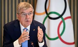 Бах заявив, що МОК не встановив крайнього терміну зі зняття відсторонення Олімпійського комітету росії