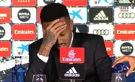 Новичку «Реала» стало плохо на пресс-конференцию в его честь