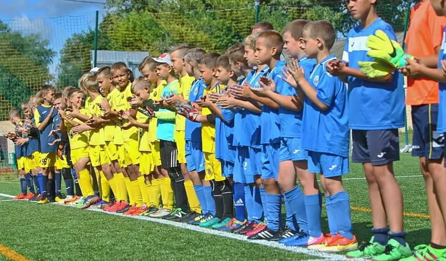 Победители турнира в Черниговской области посетят матч Украина — Франция и матчи хоккейной Лиги чемпионов