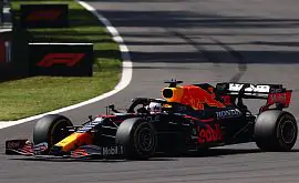 Red Bull неудержим. Ферстаппен выиграл Гран-при Мексики, а Перес едва не обогнал Хэмилтона в борьбе за второе место