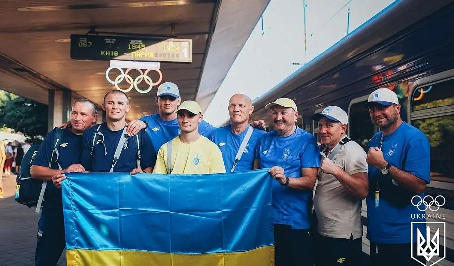 Збірна України з боксу вирушила на Олімпійські ігри