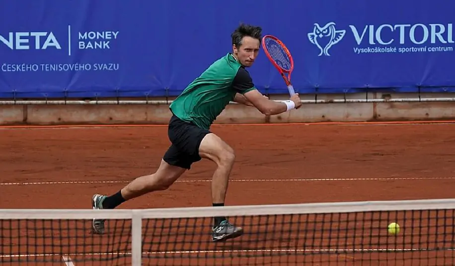 Стаховский выиграл свой стартовый матч в квалификации Roland Garros