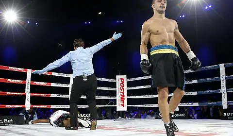 Непобедимый украинский боксер свалил соперника с ног брутальным нокаутирующим ударом