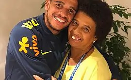 В Бразилии похитили маму капитана «Шахтера» Тайсона