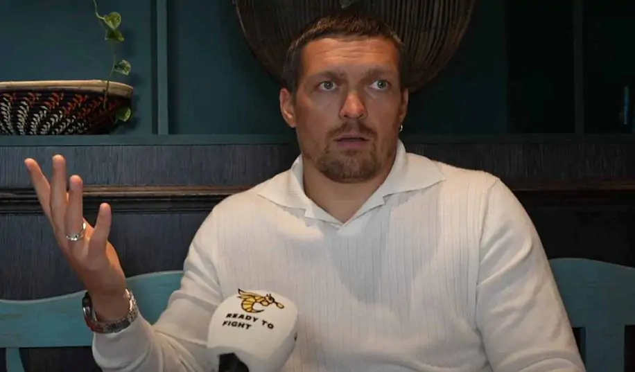 ﻿Усик не согласен с решением Ломаченко отказаться от боя с Дэвисом
