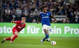 Бавария ведет переговоры о переходе полузащитника Шальке 04