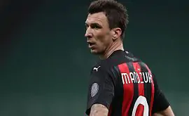 Манджукич отказался от месячной зарплаты в «Милане»