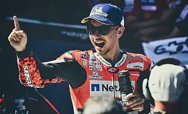 Лоренсо выиграл квалификацию этапа MotoGP в Арагоне