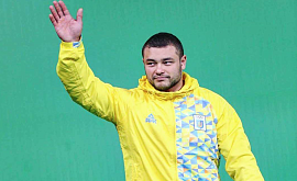 Дмитрий Чумак завоевал три золота чемпионата Европы по тяжелой атлетике