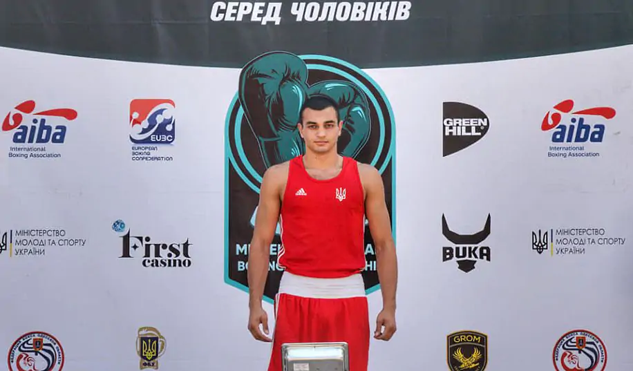 Запам'ятайте це ім'я. 19-річний Захареев став кращим боксером чемпіонату України-2021 незалежно від ваги