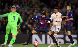 «Барселона» легко расправилась с  «Манчестер Юнайтед» и вышла в полуфинал Лиги чемпионов