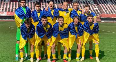 Украина U-17 в большинстве дожала Грецию и успешно стартовала в элит-раунде отбора на Евро