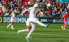 Футболістка збірної Марокко зіграла в хіджабі на чемпіонаті світу