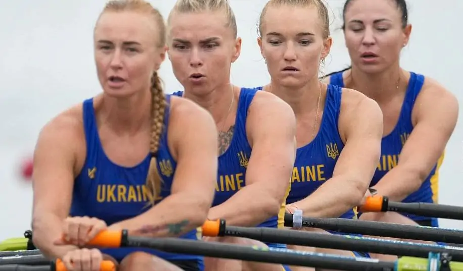 Украина стала пятой в женской четверке, но претендовала на медаль