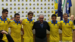Игроки сборной Украины демонстрируют свою новую форму / Виктор Глухенький, XSPORT