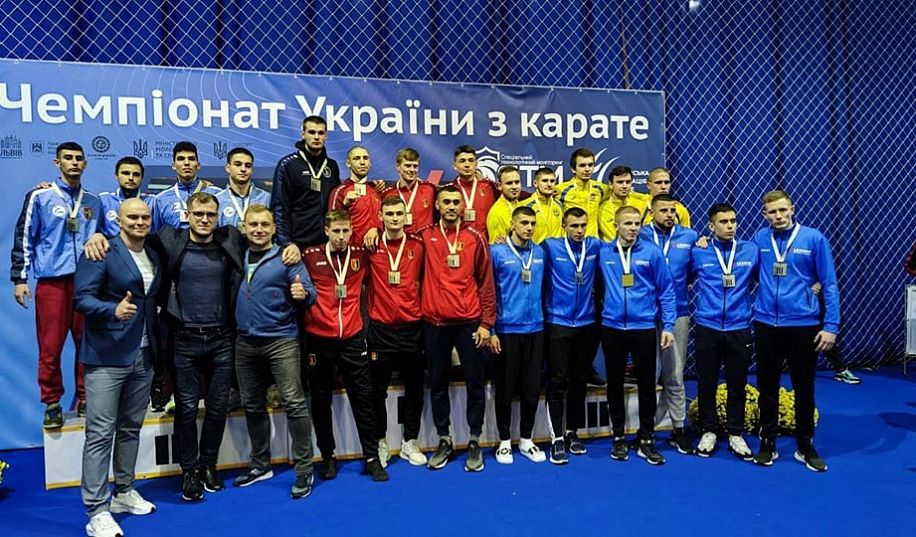 Определились все чемпионы Украины по каратэ