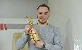 Верняев в десятый раз получил награду лучшего спортсмена месяца в Украине