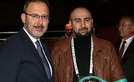 Чемпіон WBC: «На своєму рівні я намагався зупинити війну в Україні»