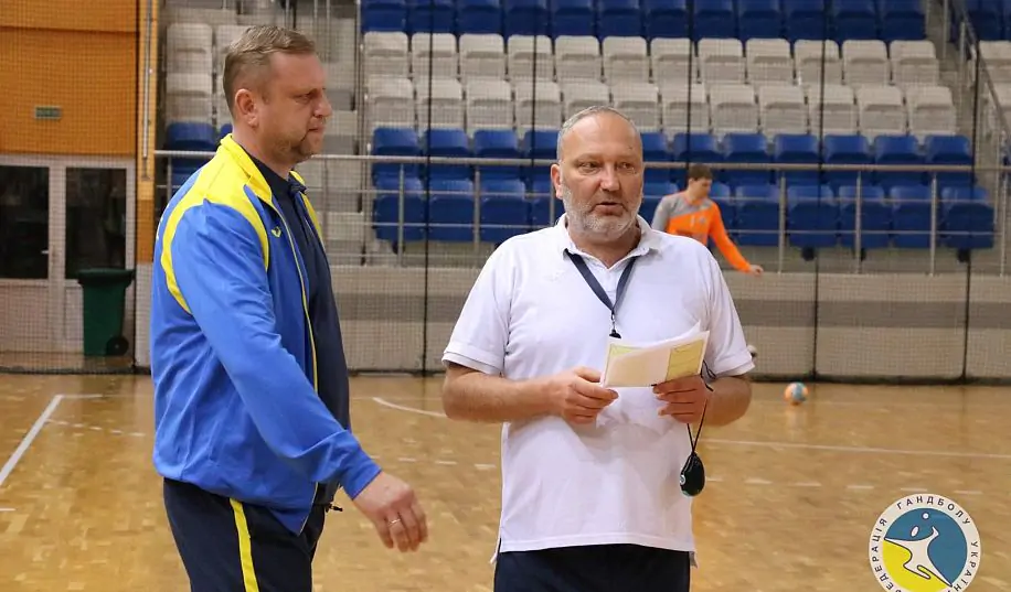 Николай Степанец уволен с поста главного тренера сборной Украины 