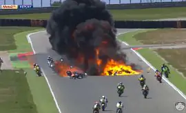 Страшная авария и пожар во время гонки в Испании. Видео